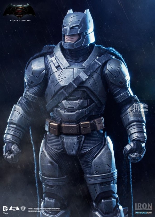 Iron Studios重甲蝙蝠侠1:10雕像