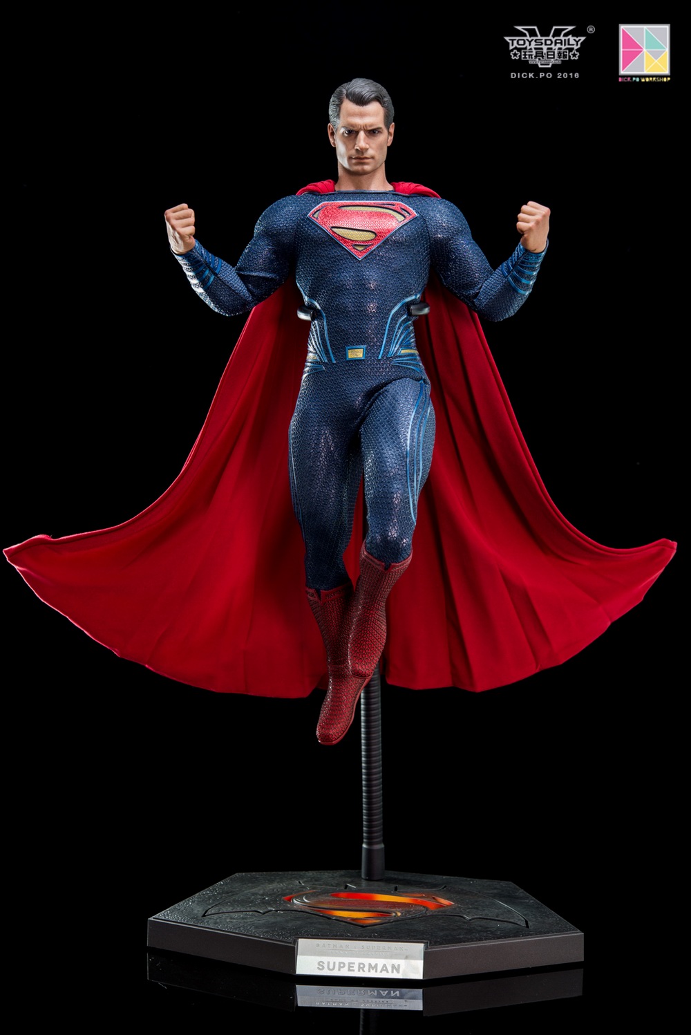 Hottoys-SUPERMAN (12)
