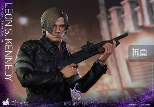 Resident Evil 6 - Leon S. Kennedy Collectible Figure PR_11