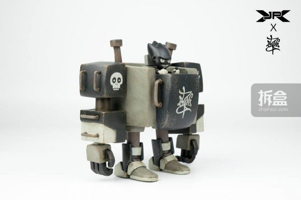 jpx-cubebot-black-12