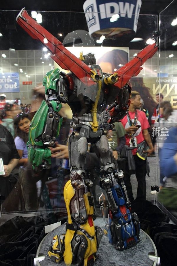 sideshow-voltron-maquete-soon-6
