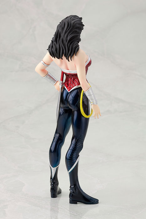 kotobukiya-Wonder Woman (3)