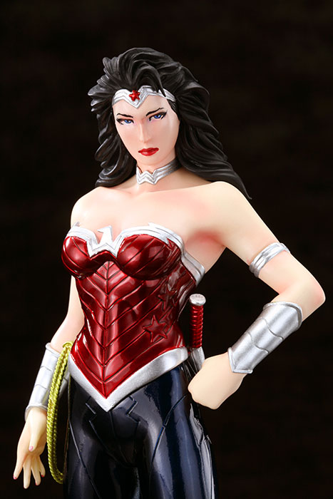 kotobukiya-Wonder Woman (5)