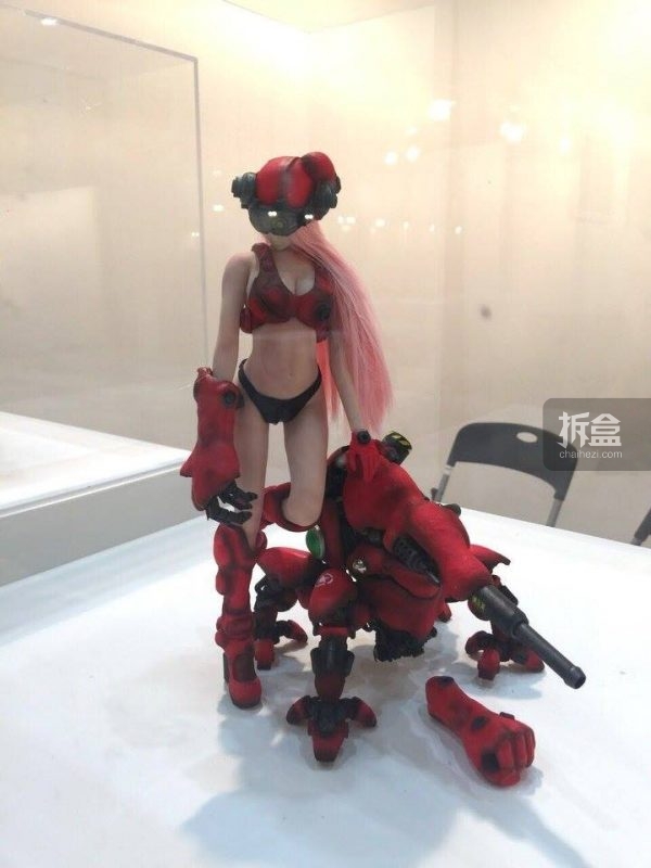 “姉Bitch”参展 韩国Art Toy Culture 2016设计师玩具展