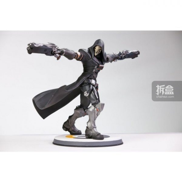 overwatch-reaper-statue-1