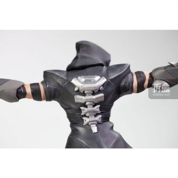 overwatch-reaper-statue-11