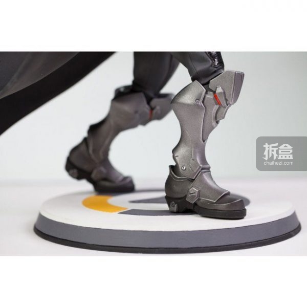 overwatch-reaper-statue-14