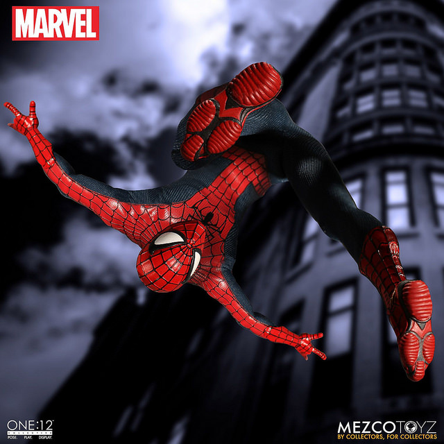 mezco-marvel-spider-man-1