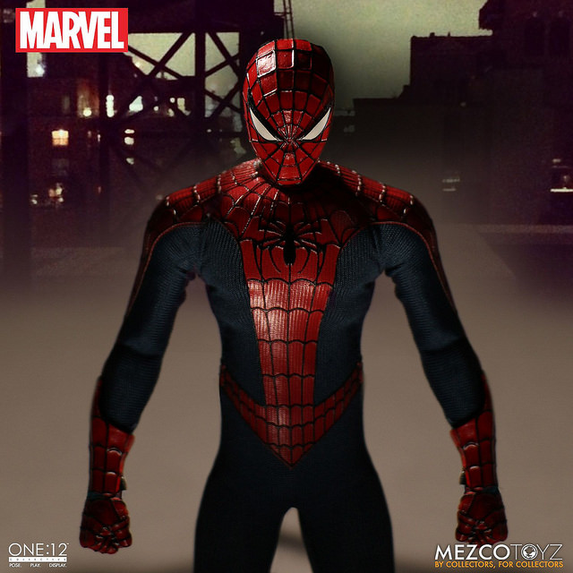 mezco-marvel-spider-man-2