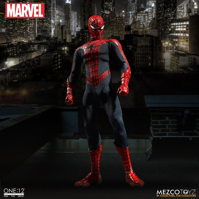 mezco-marvel-spider-man-5